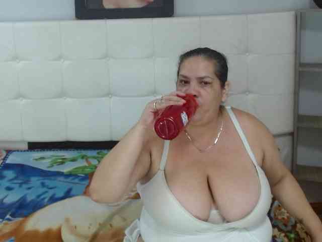 CandyandJhon webcam