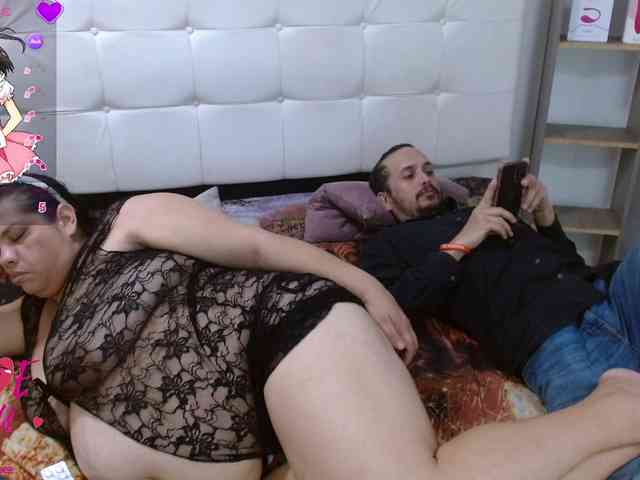 CandyandJhon webcam