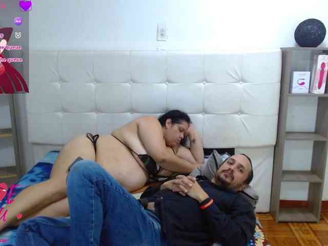 CandyandJhon webcam