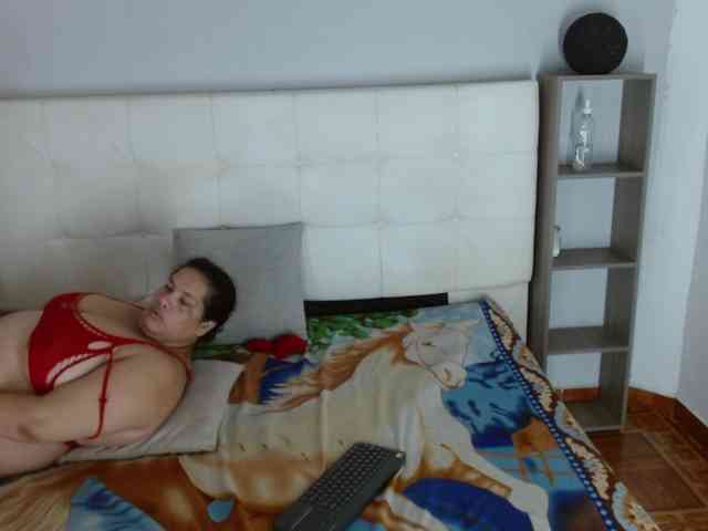 CandyandJhon webcam