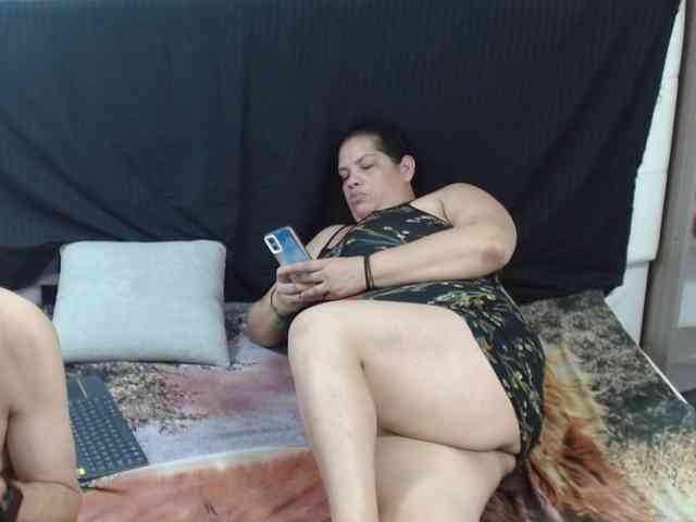 CandyandJhon webcam