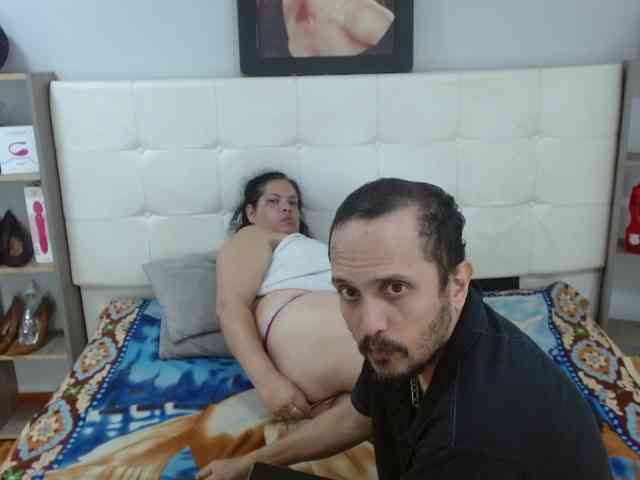 CandyandJhon webcam