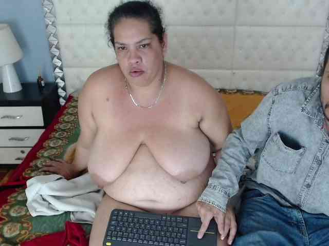 CandyandJhon webcam