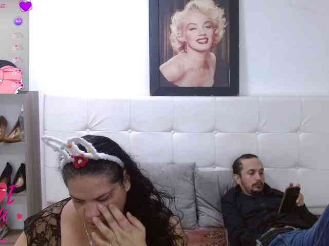 CandyandJhon webcam
