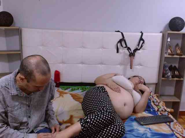CandyandJhon webcam