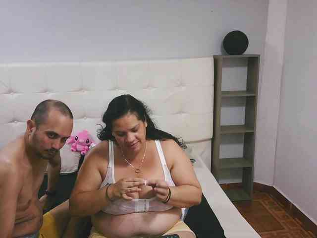 CandyandJhon webcam