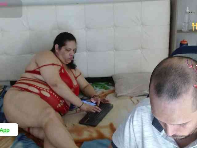 CandyandJhon webcam