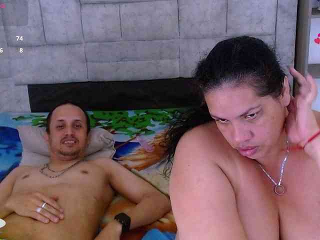CandyandJhon Live Webcam on BongaCams
