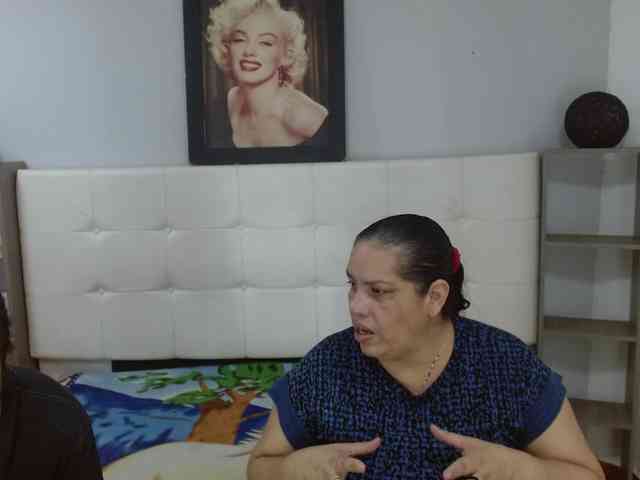 CandyandJhon webcam