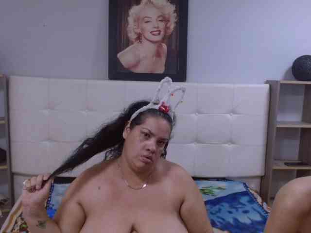 CandyandJhon webcam