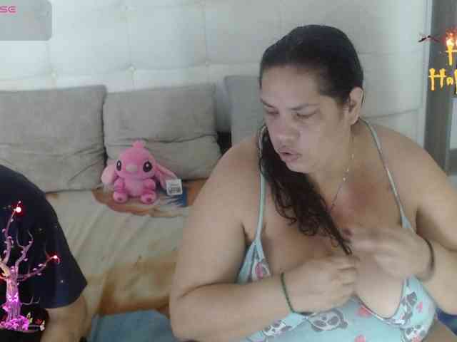 CandyandJhon webcam