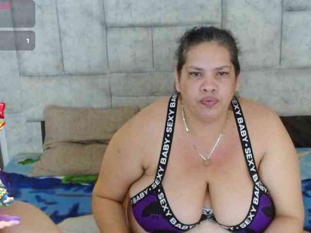 CandyandJhon CandyandJhon