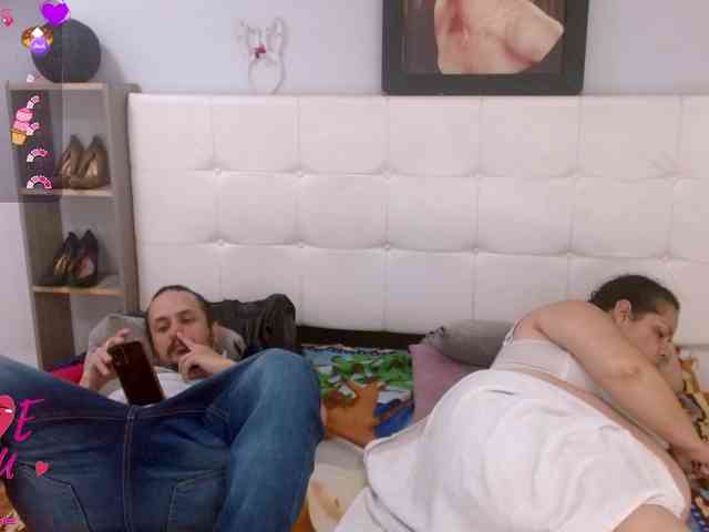 CandyandJhon webcam