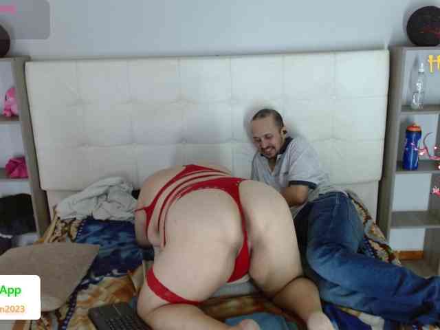 CandyandJhon webcam