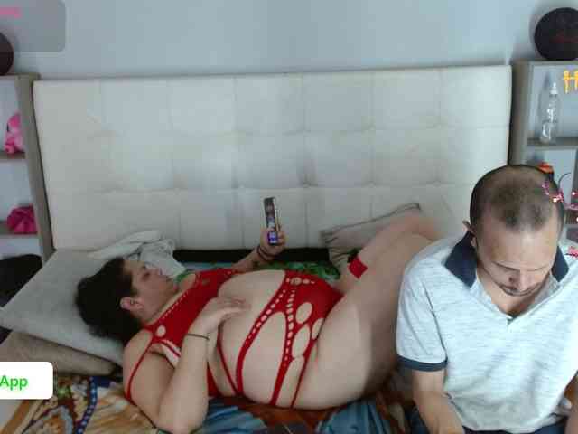 CandyandJhon webcam
