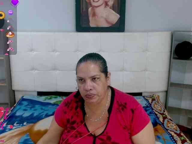 CandyandJhon webcam
