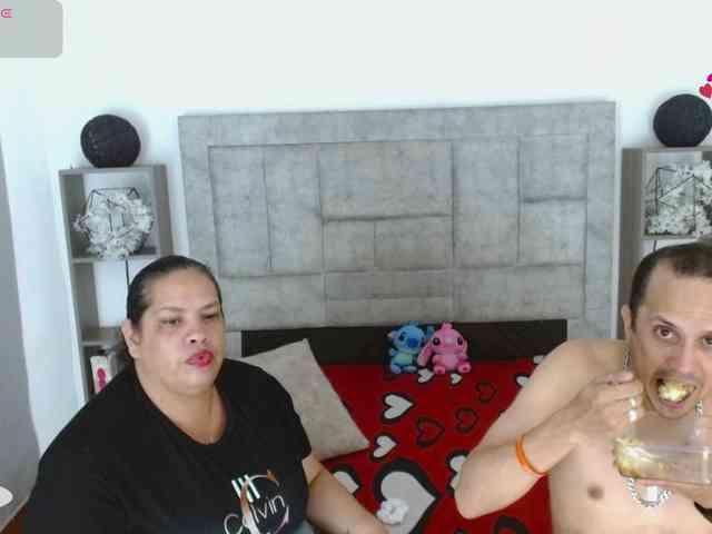 CandyandJhon webcam