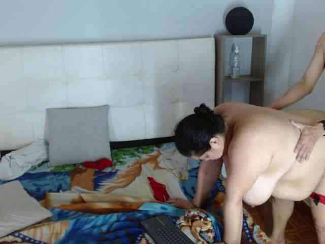 CandyandJhon webcam