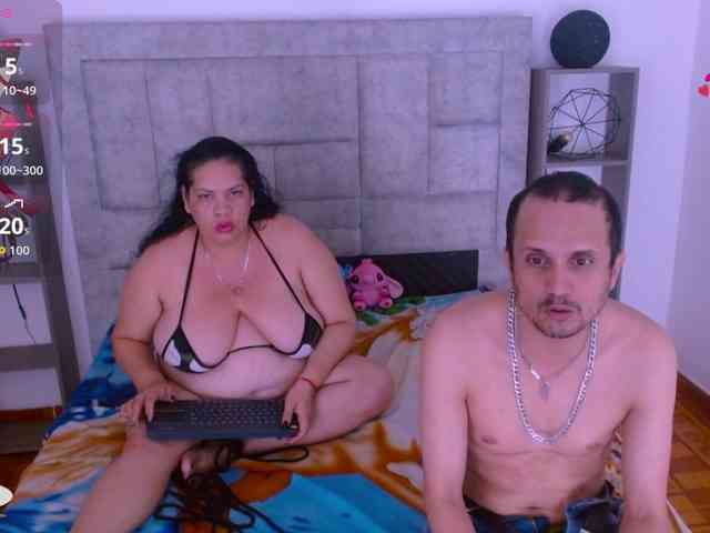 CandyandJhon webcam
