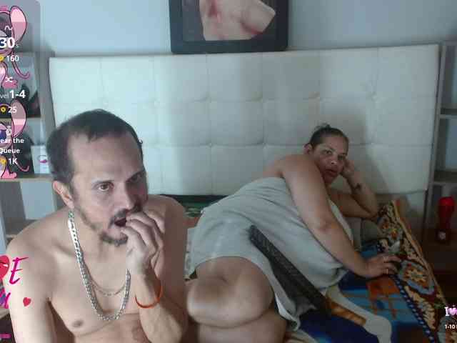CandyandJhon webcam
