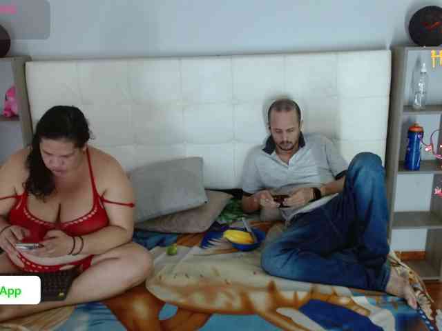 CandyandJhon webcam