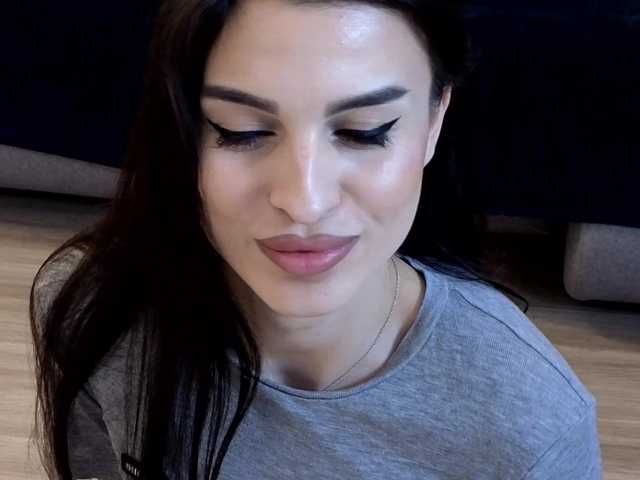 RebecaMur's BongaCams show and profile