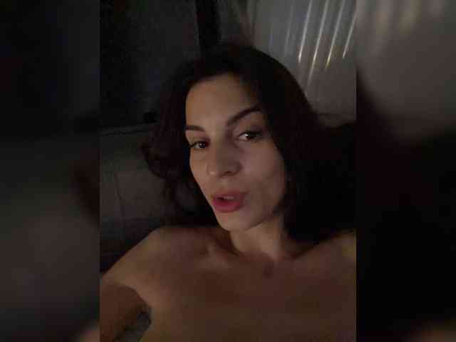 RebecaMur webcam