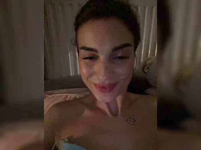 RebecaMur webcam