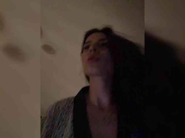 adut chat RebecaMur