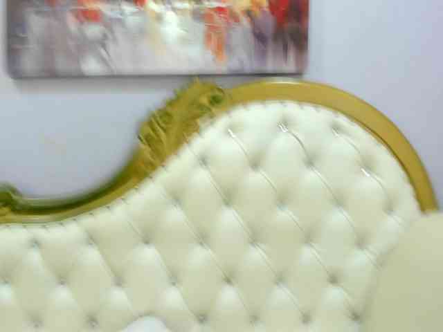 SalomeStones Live Webcam on BongaCams