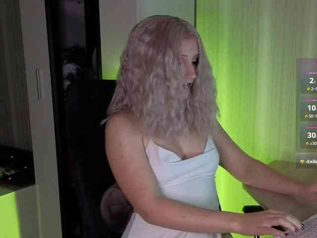 VelvetSirenX webcam
