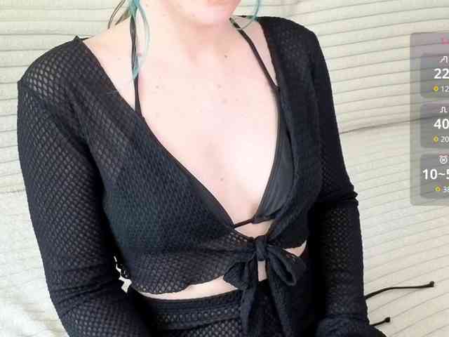 private live webcam VelvetSiren