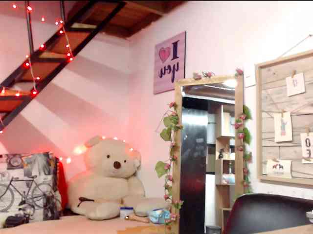 lunasky83 webcam