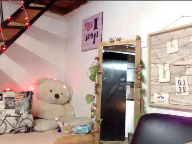 lunasky83 webcam