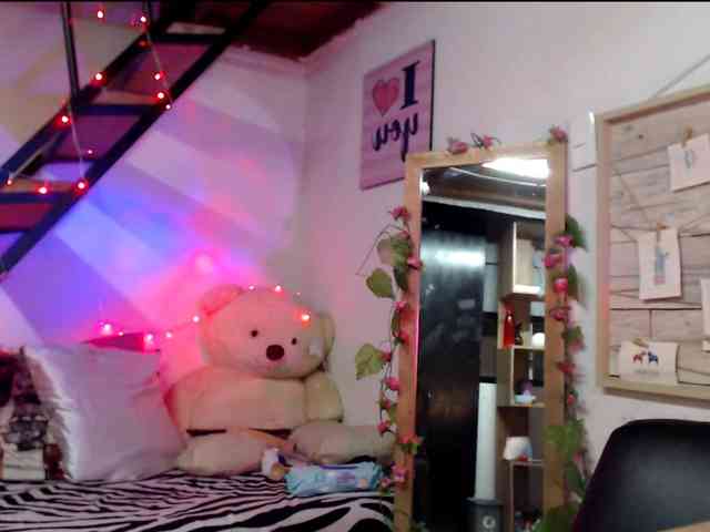 lunasky83 webcam