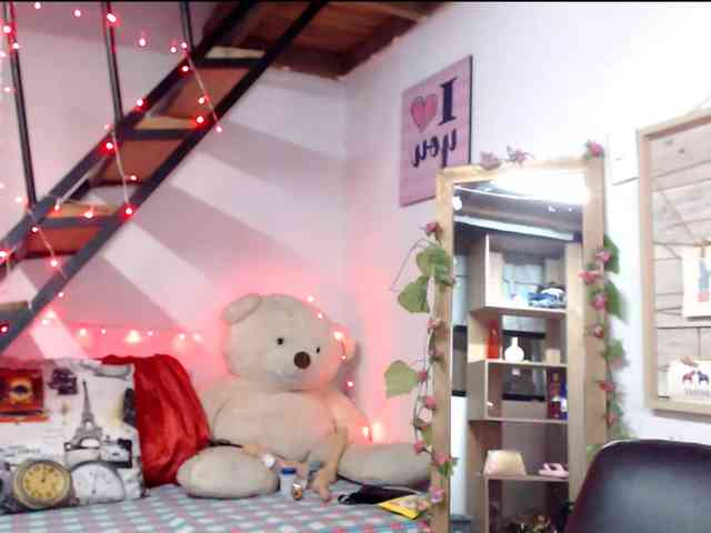 lunasky83 webcam