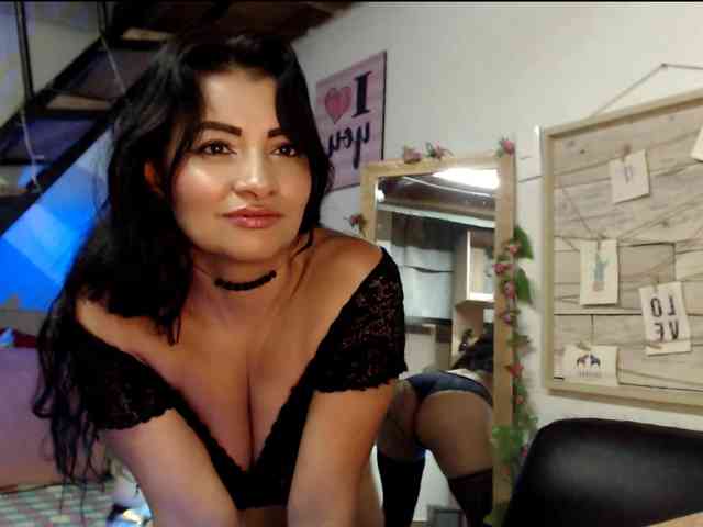 lunasky83 webcam