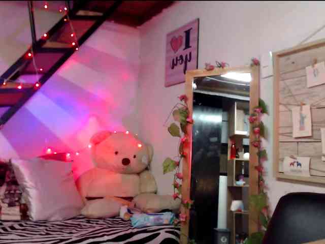 lunasky83 webcam