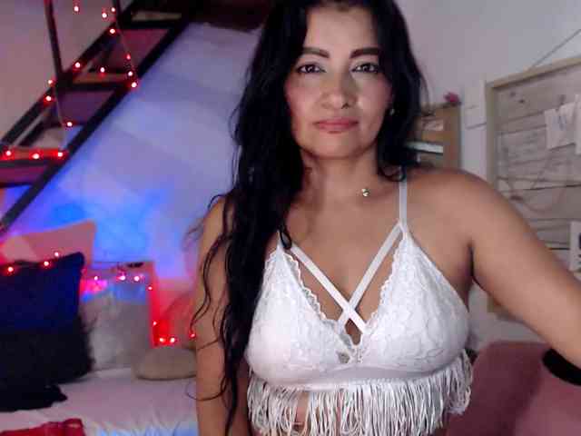 lunasky83 webcam