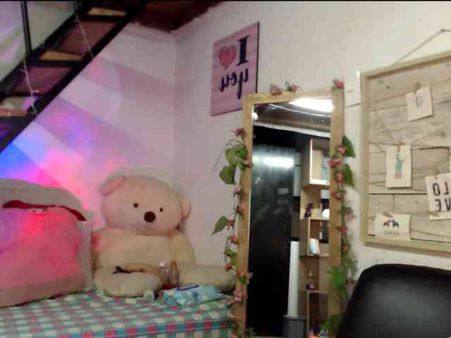 lunasky83 webcam