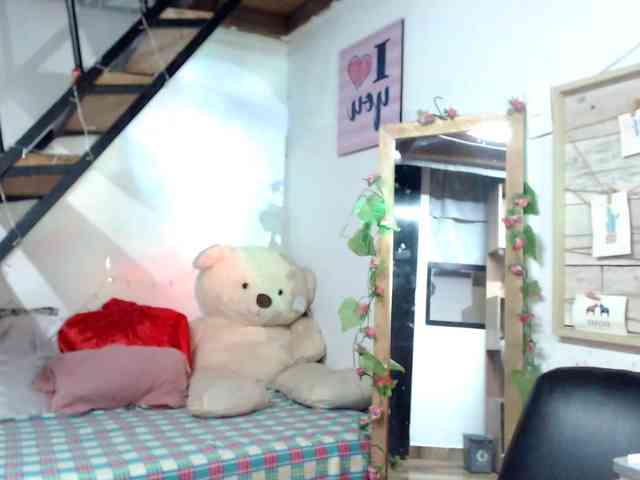 lunasky83 webcam