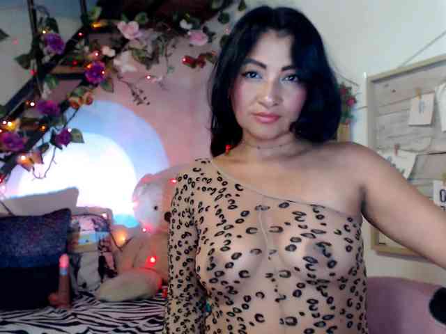 lunasky83 webcam