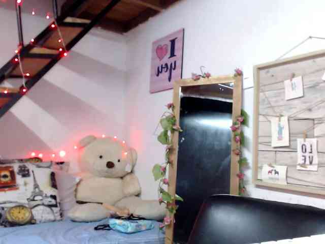 lunasky83 webcam