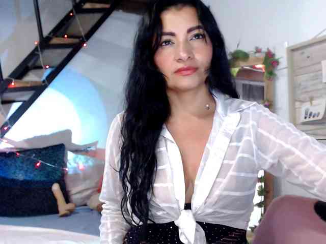 lunasky83 webcam