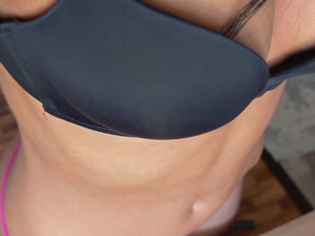 chicanogirl's BongaCams show and profile