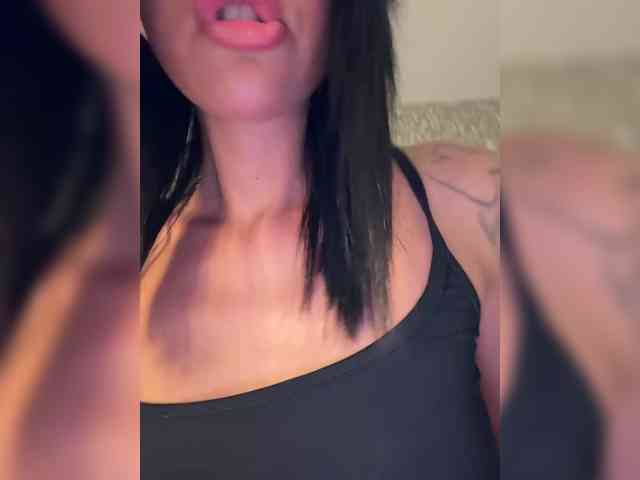 chicanogirl webcam