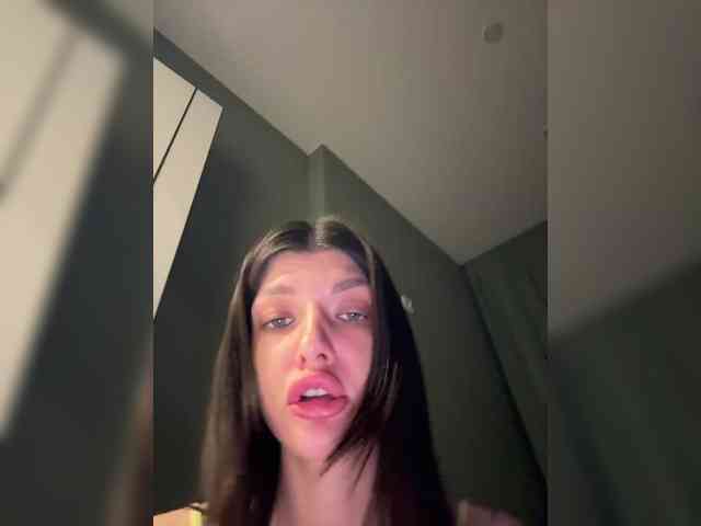 chicanogirl webcam
