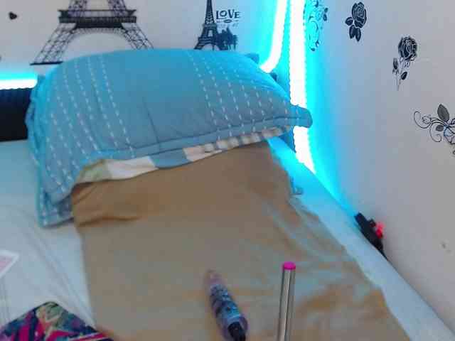Babycloe10 webcam
