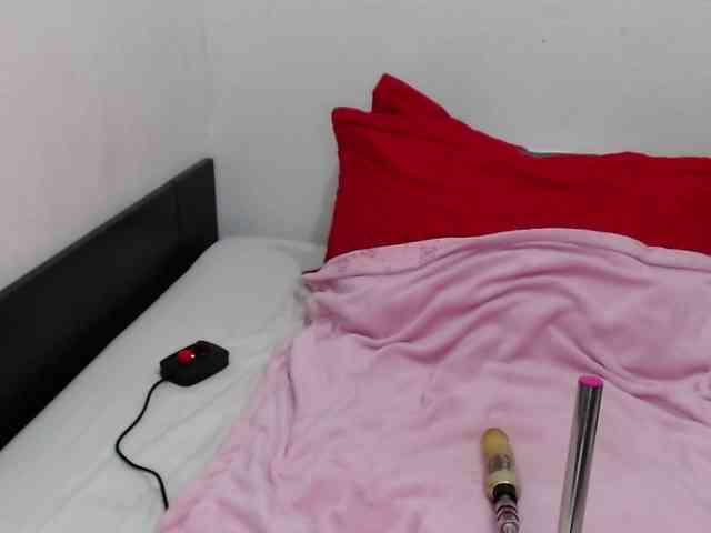 Babycloe10 webcam