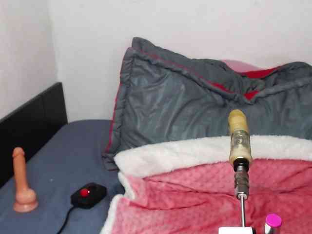 Babycloe10 webcam